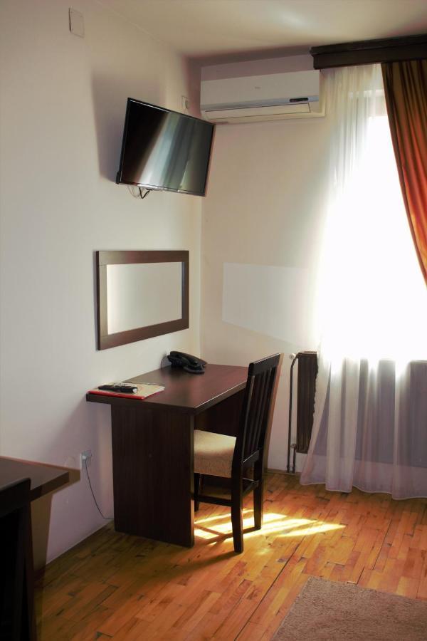 Garni Hotel City Kruševac المظهر الخارجي الصورة