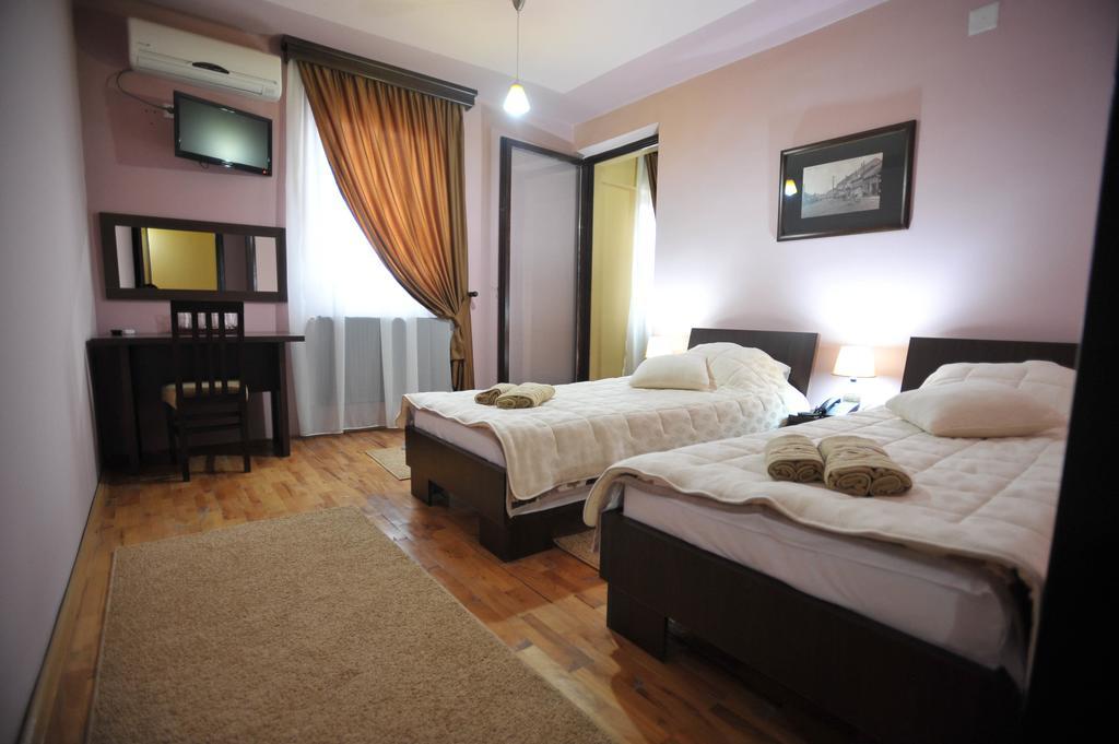 Garni Hotel City Kruševac الغرفة الصورة